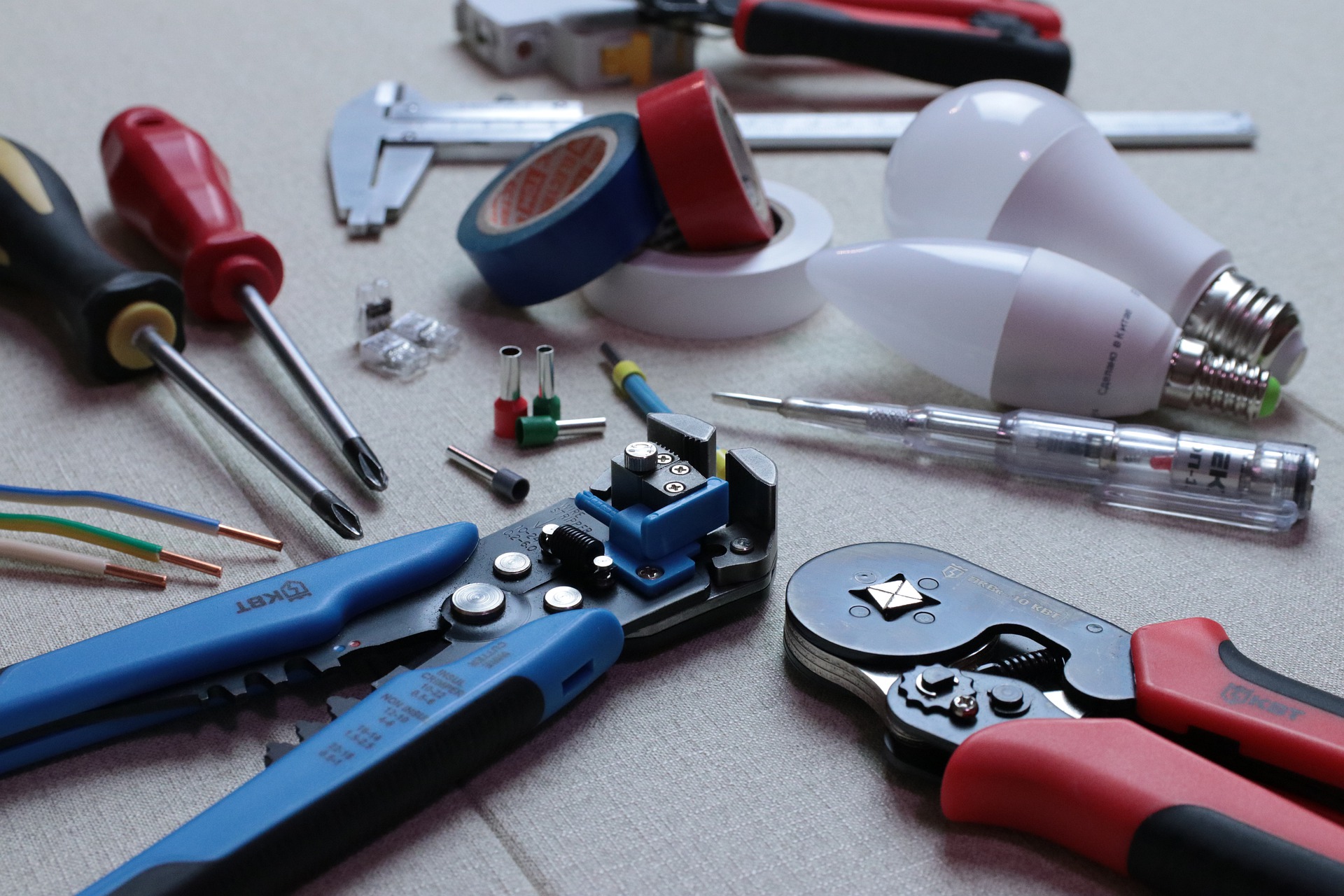 electrical tools and light globes